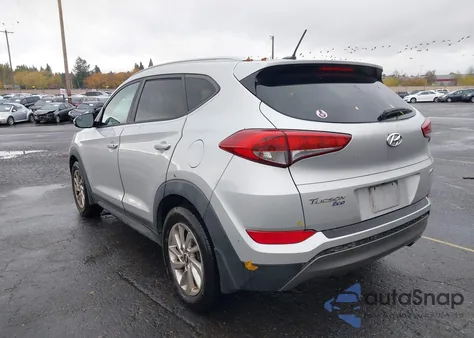 2016 Hyundai Tucson Eco z USA, uszkodzony, nr VIN KM8J33A20GU233551